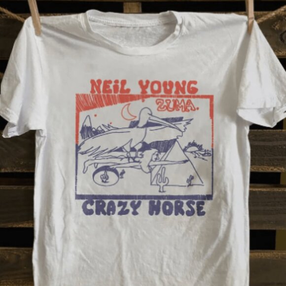 NEW BOUTIQUE RETRO NEIL YOUNG GRAPHIC TEE - Picture 1 of 1